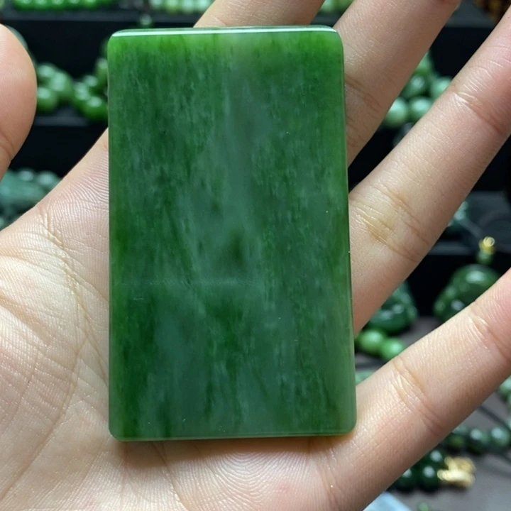 和田玉吊坠未镶嵌