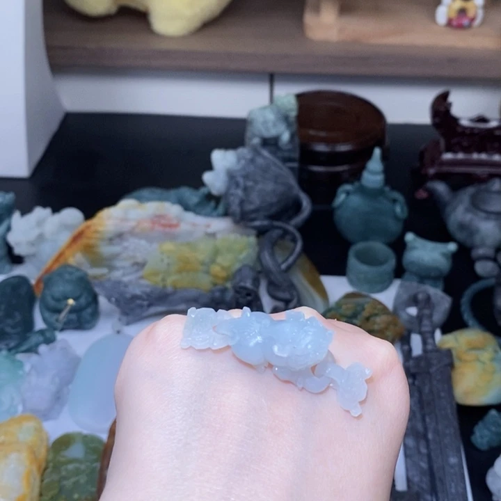 定制翡翠未镶嵌翡翠