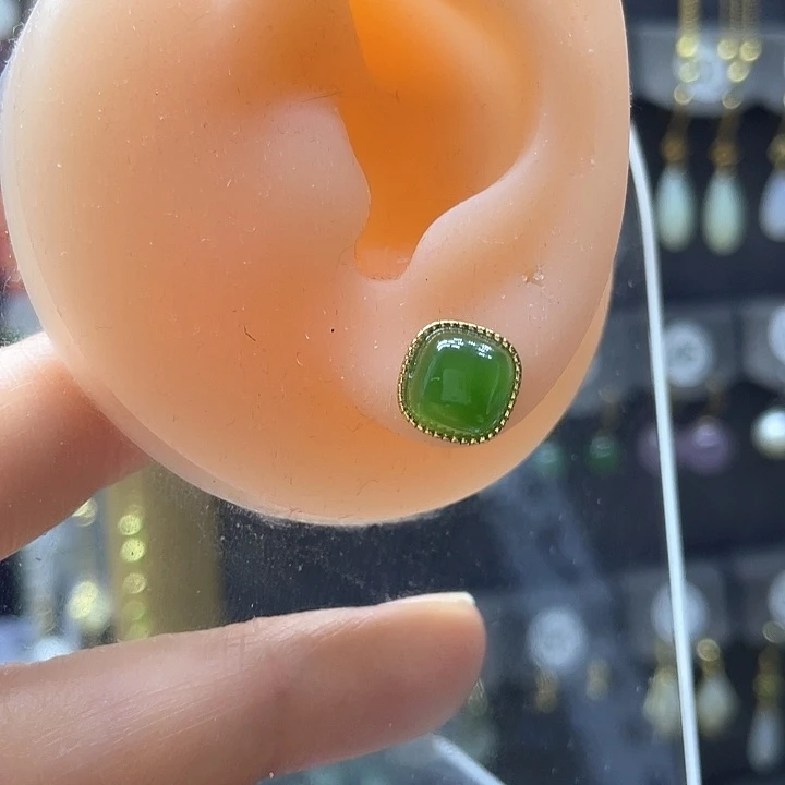 和田玉银S925镶嵌耳饰