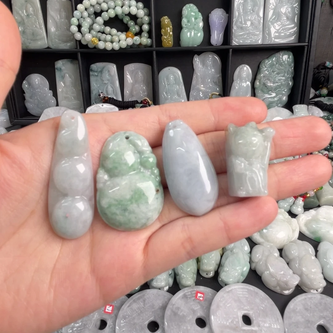 翡翠未镶嵌吊坠(不含链)瑕疵福利
