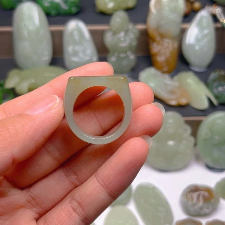 和田玉戒指未镶嵌