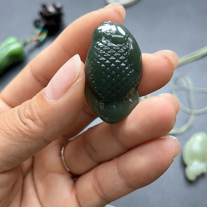 【闪购商品】颈饰未镶嵌和田玉