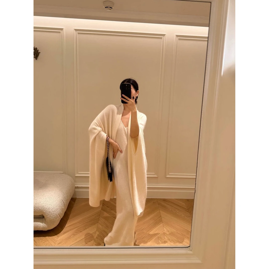 法式气质成熟风毛衣套装女宽松慵懒休闲斗篷针织羊绒吊带裙两件套