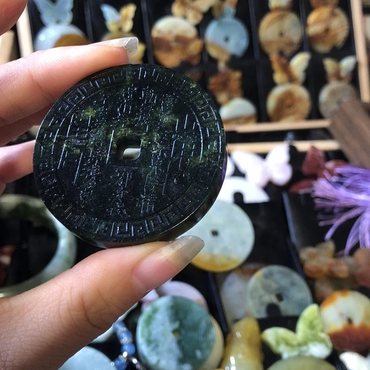 岫玉未镶嵌岫玉手镯