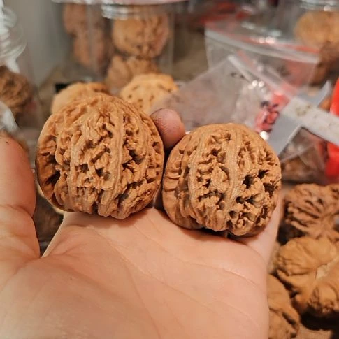 吊坠文玩核桃46.5粗筋