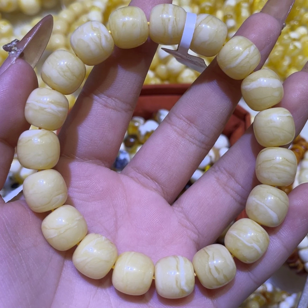 手绳琥珀未镶嵌12m