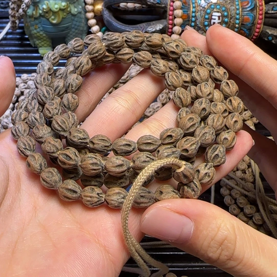 媒***哥柏香籽/百香籽吊坠