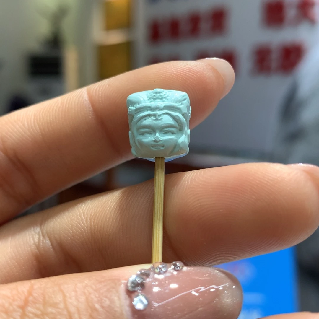 绿松石配饰未镶嵌