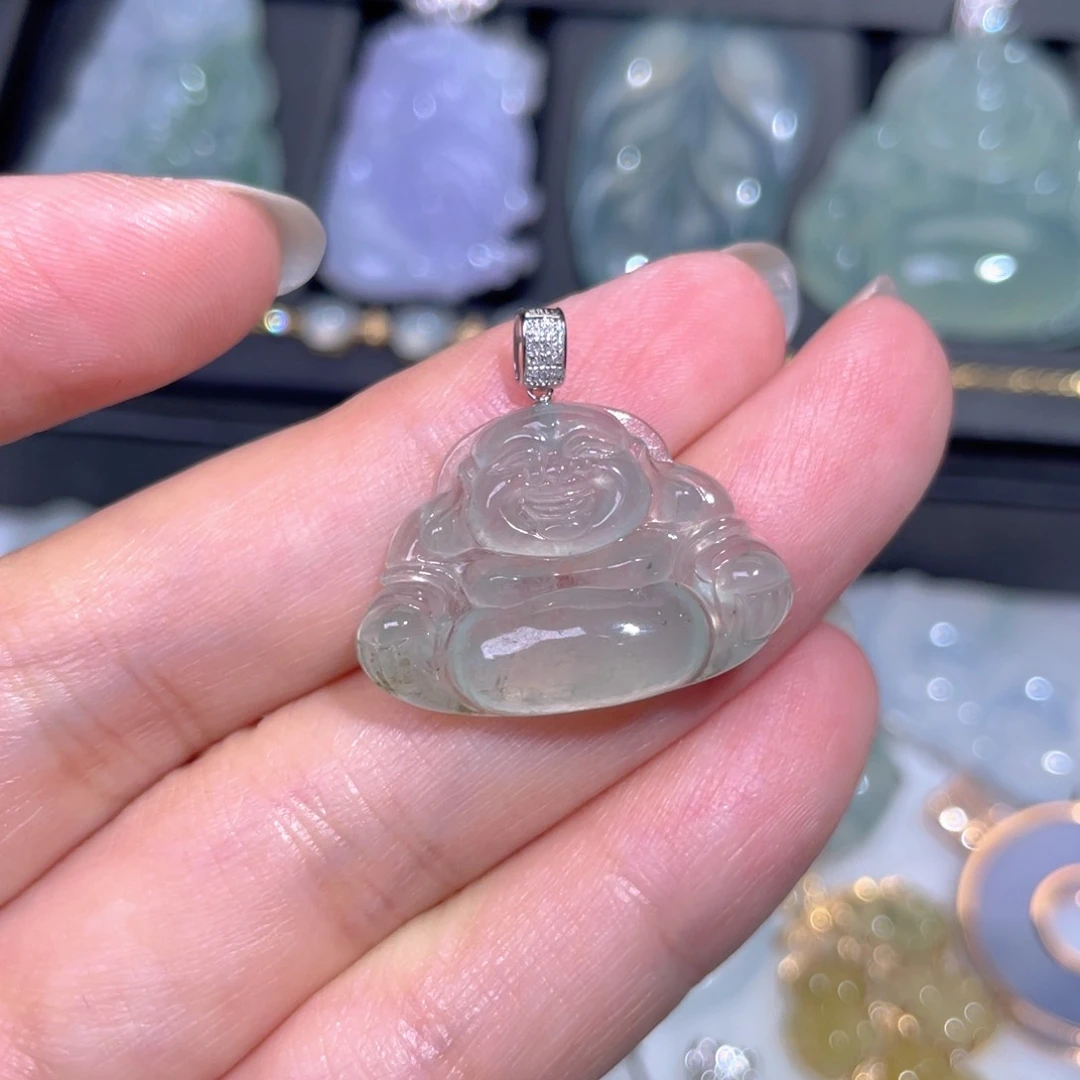 颈饰18K金镶嵌翡翠翡翠