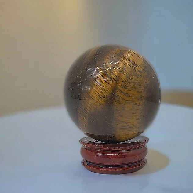 天然水晶球珠宝摆件虎斑耀眼制作考究助力佳品精工打磨好品质