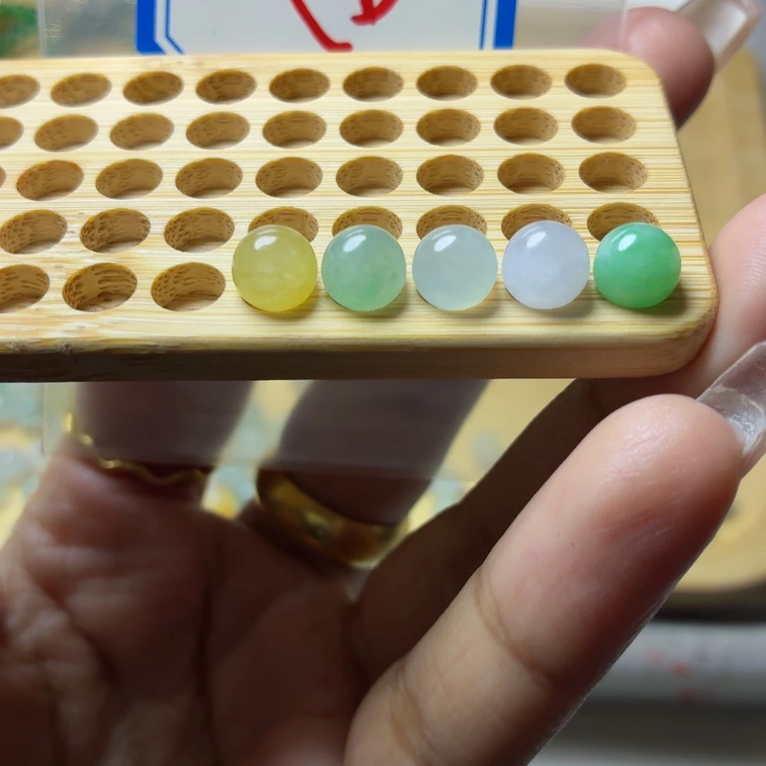 未镶嵌定制翡翠翡翠珠链