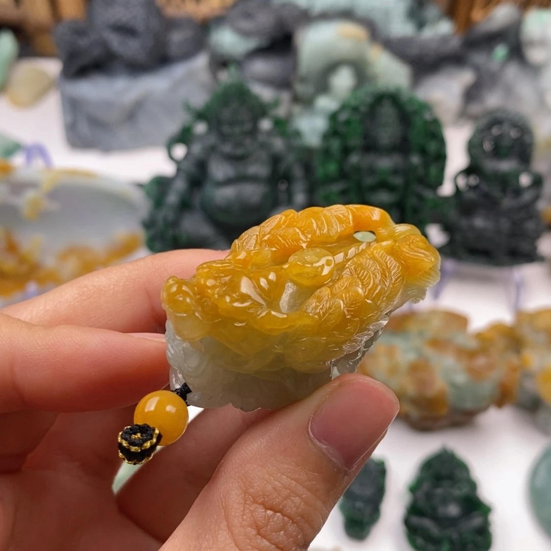 定制翡翠未镶嵌翡翠
