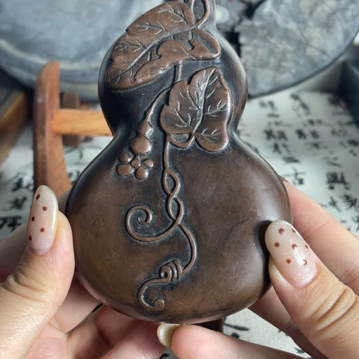 葫芦黄松花好看砚台