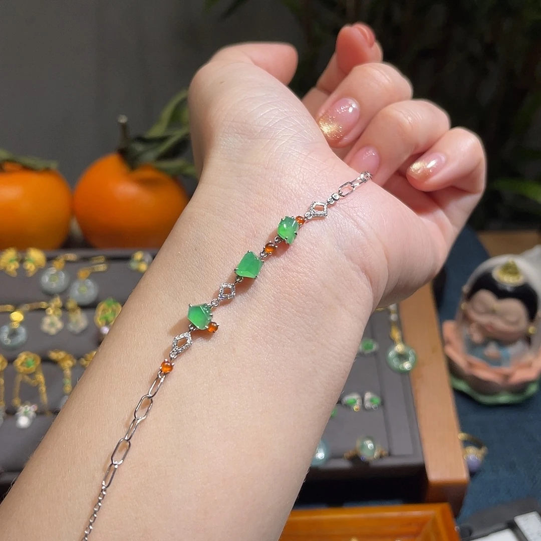 翡翠手链18K金镶嵌设计款