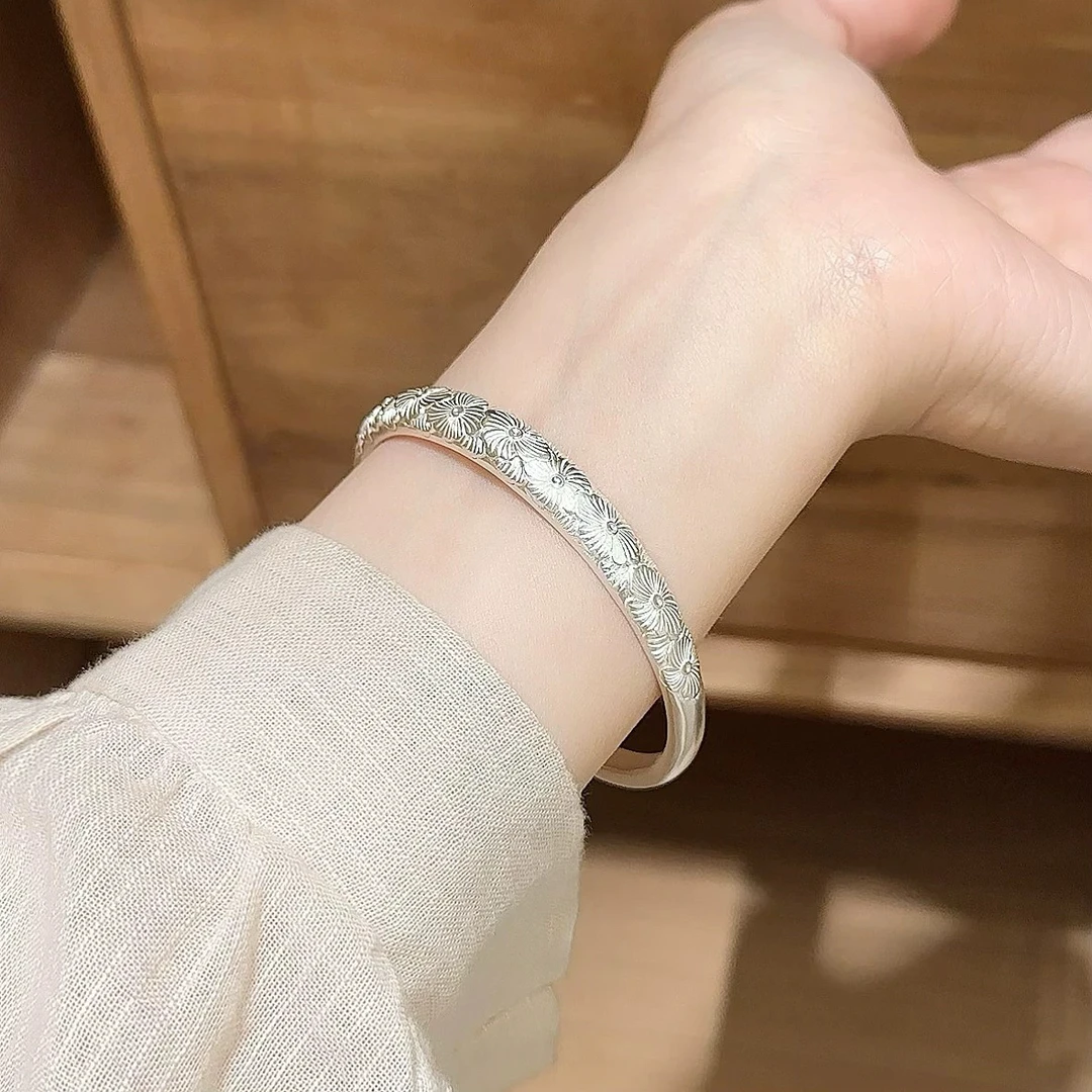足银手镯 春日宴  银奶奶足银999新中式复古纯手工錾刻银手镯