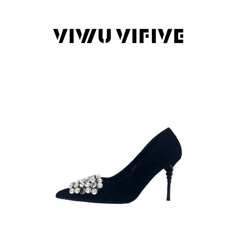 V5 VIWU.VIFIVE「璀璨」25春欧若风百搭螺旋纹高细跟镶钻黑色女鞋