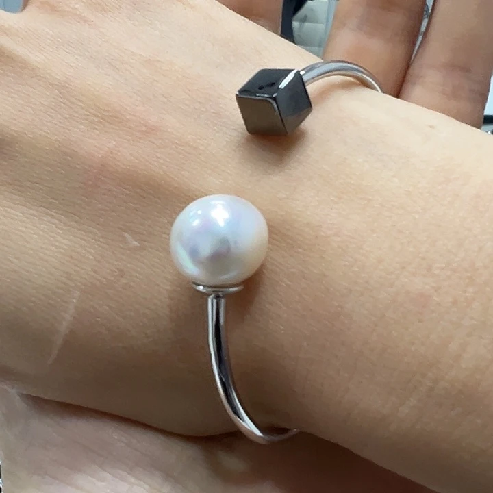 银S925镶嵌手镯海水珍珠