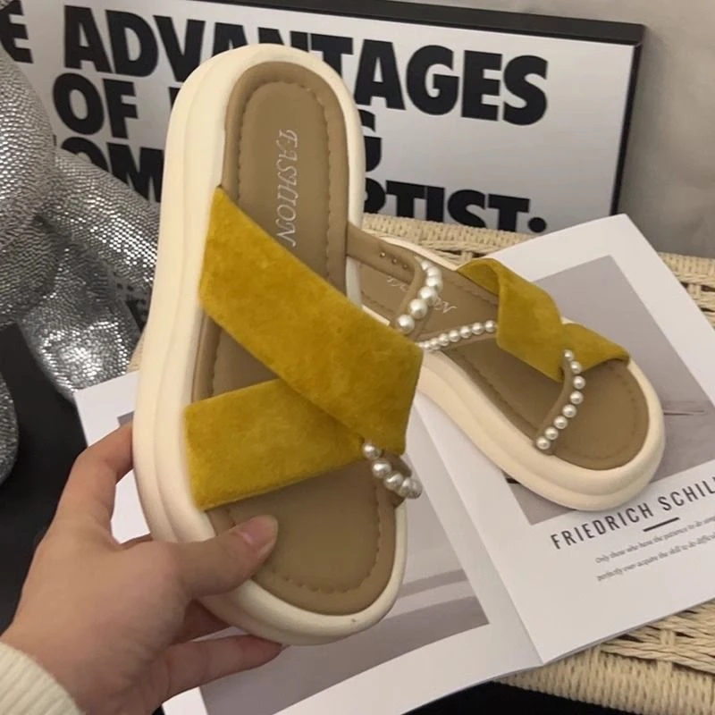 日常夏季沙滩休闲风千金风一字拖厚底休闲露趾防滑