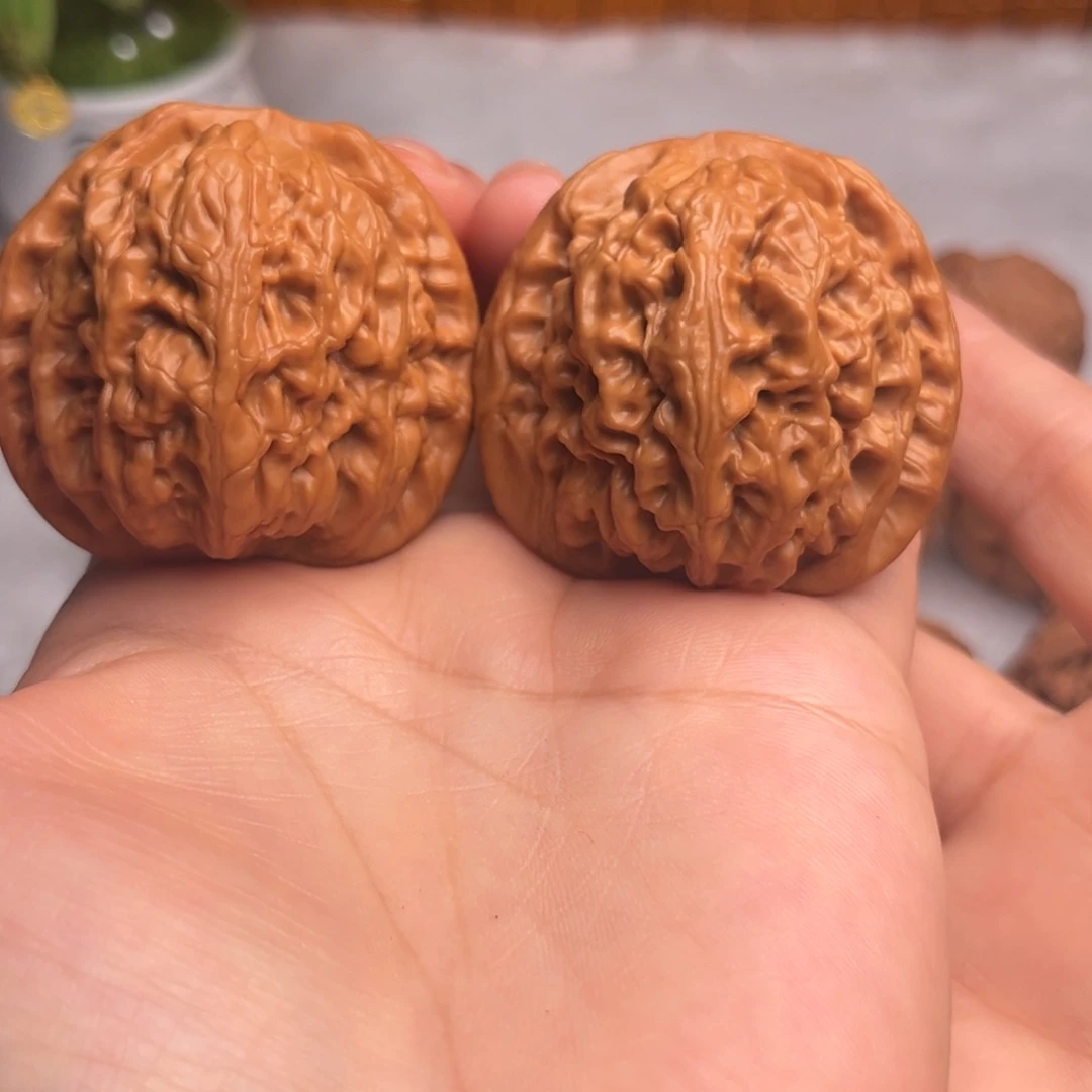 把件文玩核桃W 43 红锦鲤