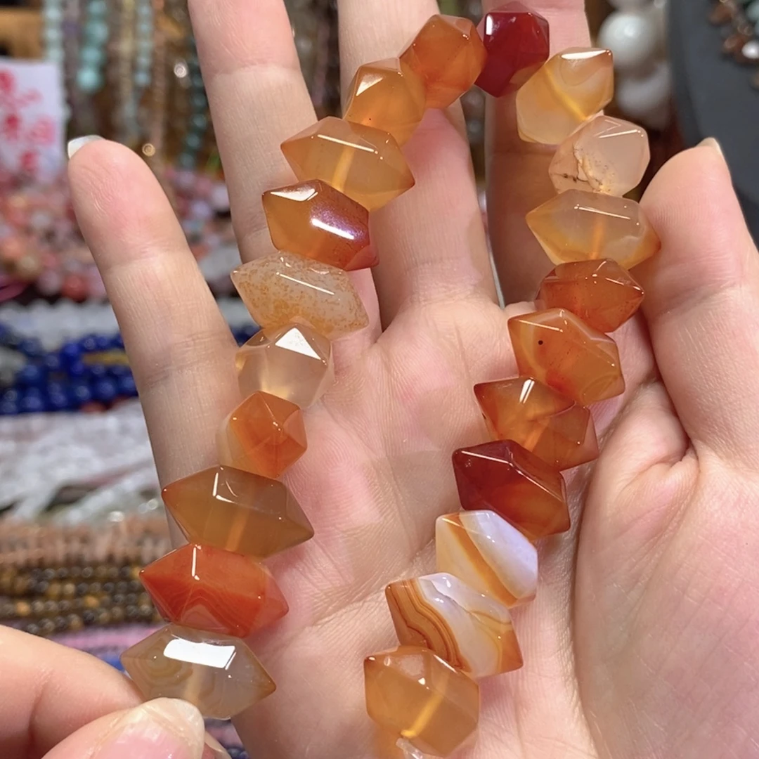 未镶嵌玛瑙/玉髓珠宝半成品红玛瑙双尖20颗