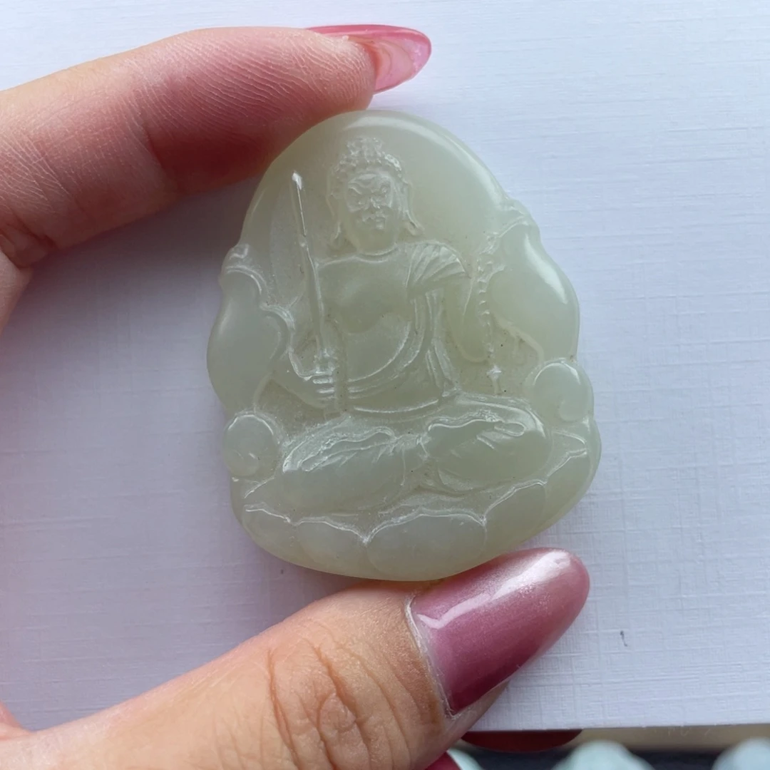 和田玉未镶嵌颈饰不动明王