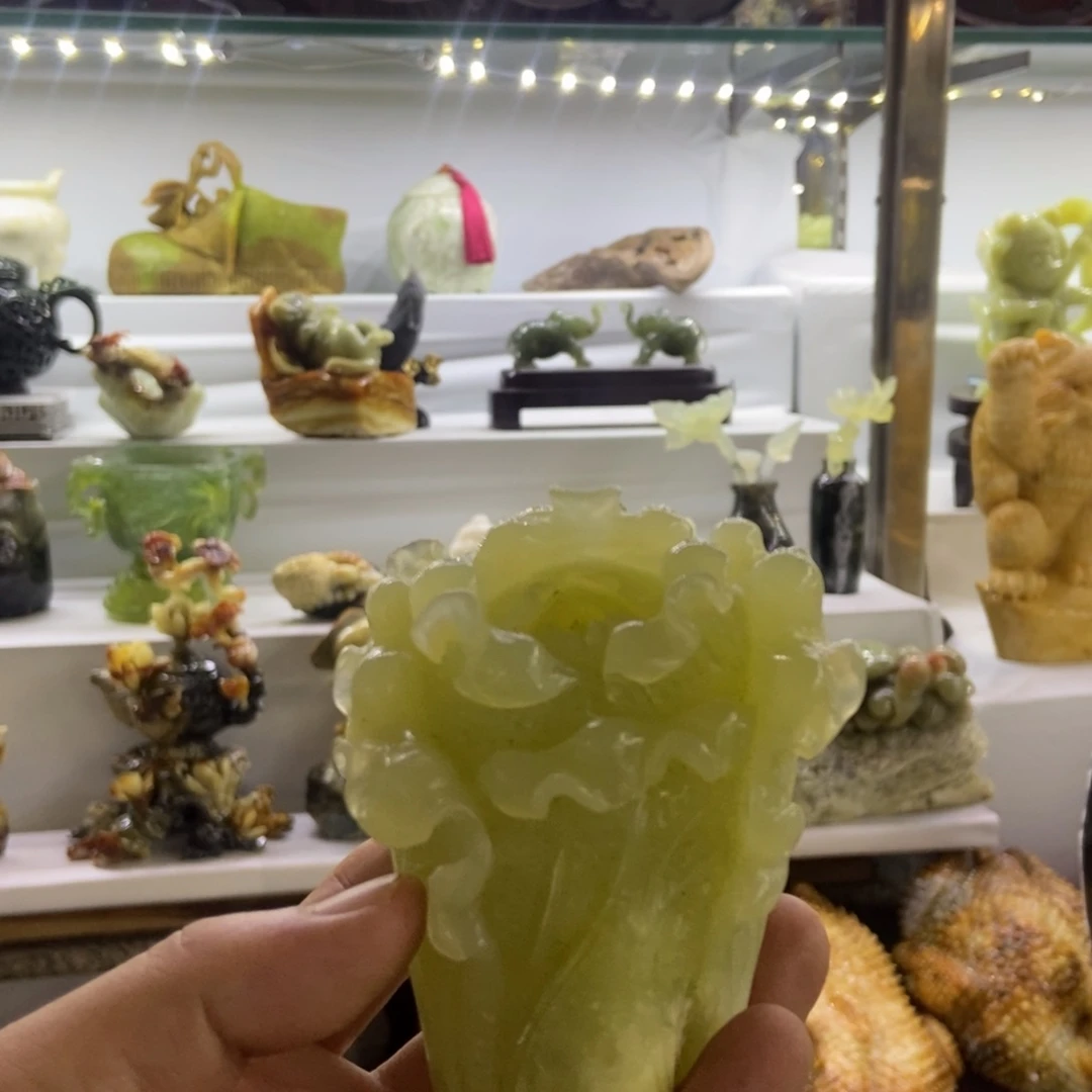 葫***神石材天然岫岩玉摆件