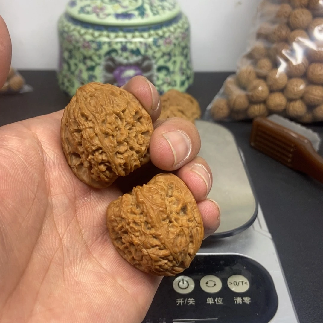 文玩核桃吊坠笑**云可口可乐