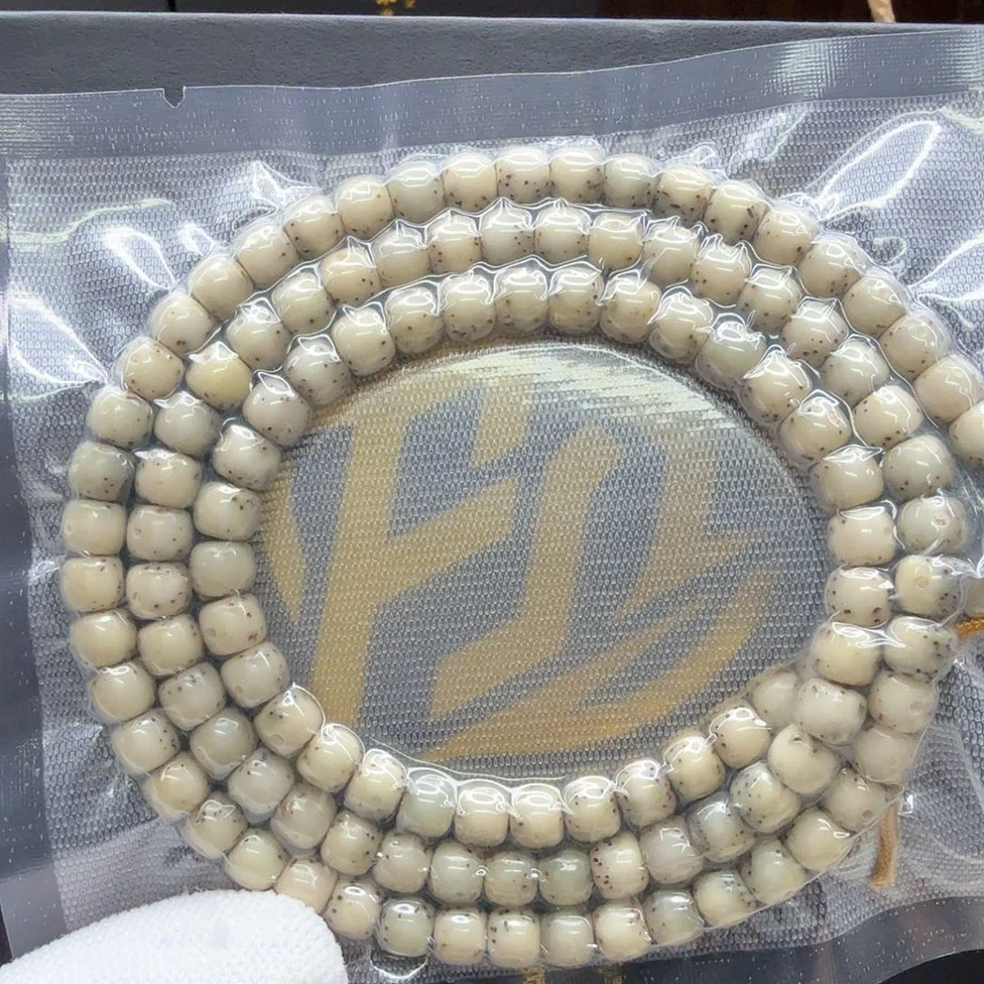 星月菩提手串15一物一图糯冰绿背大眼睛通体6左右108
