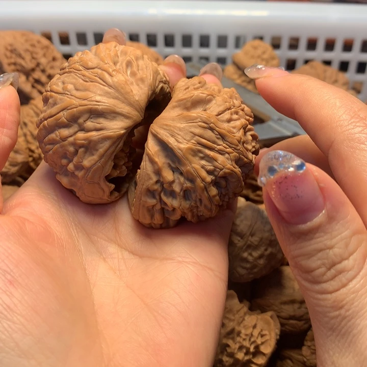 J***F文玩核桃把件核桃