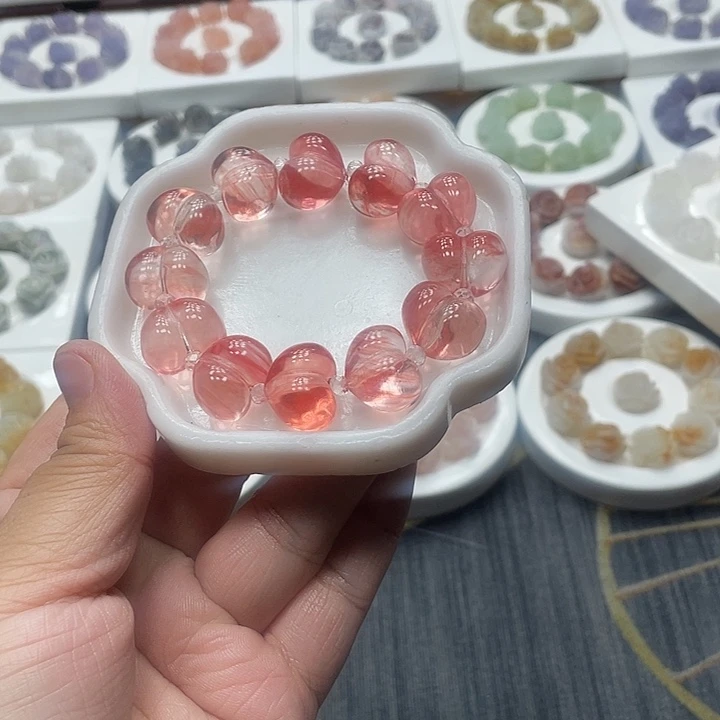 石英质玉（非洲翠）合金手串