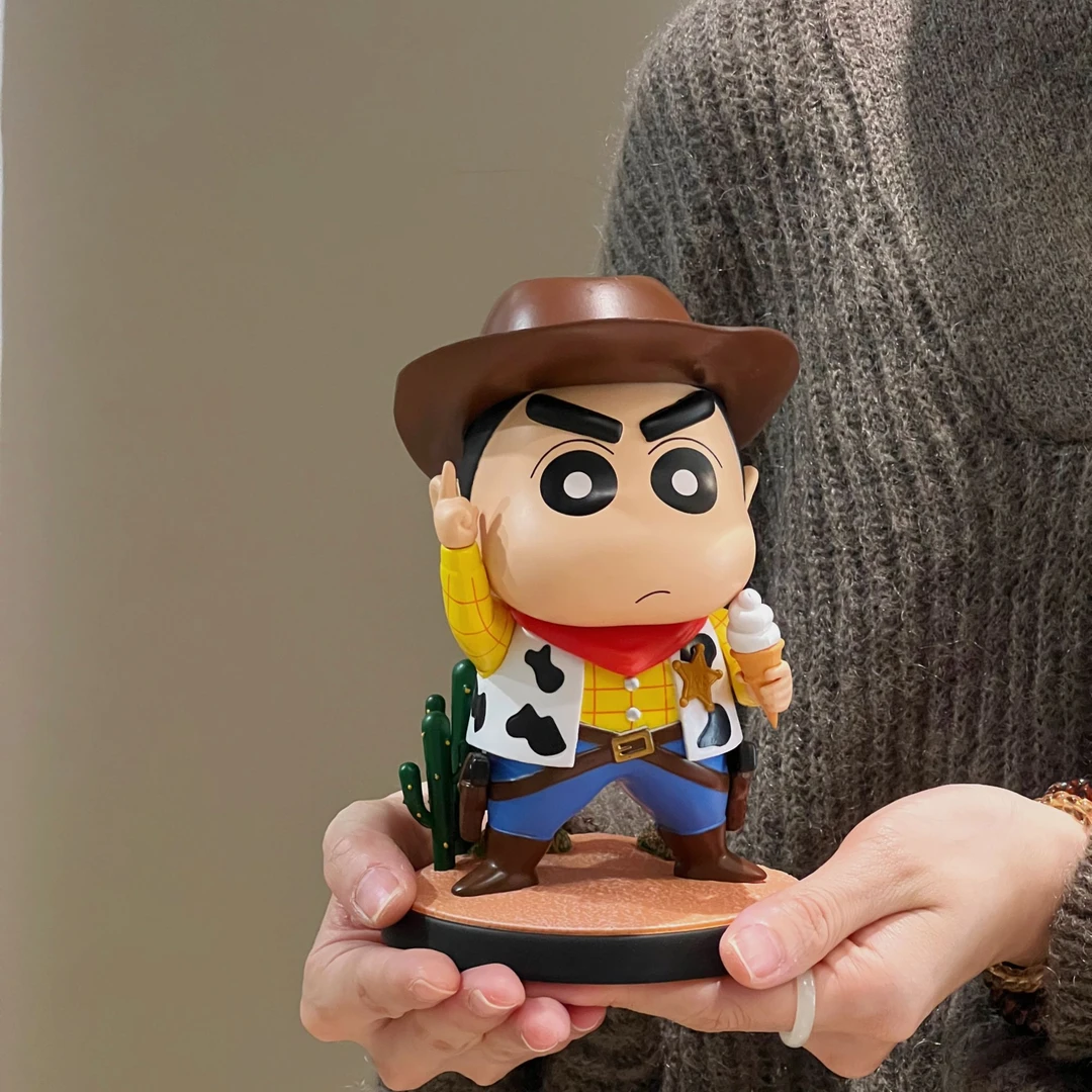 [牛仔小新 可爱礼物家居装饰手办玩具摆件