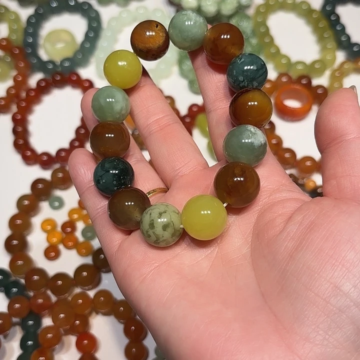 月***美蛇纹石玉未镶嵌手串