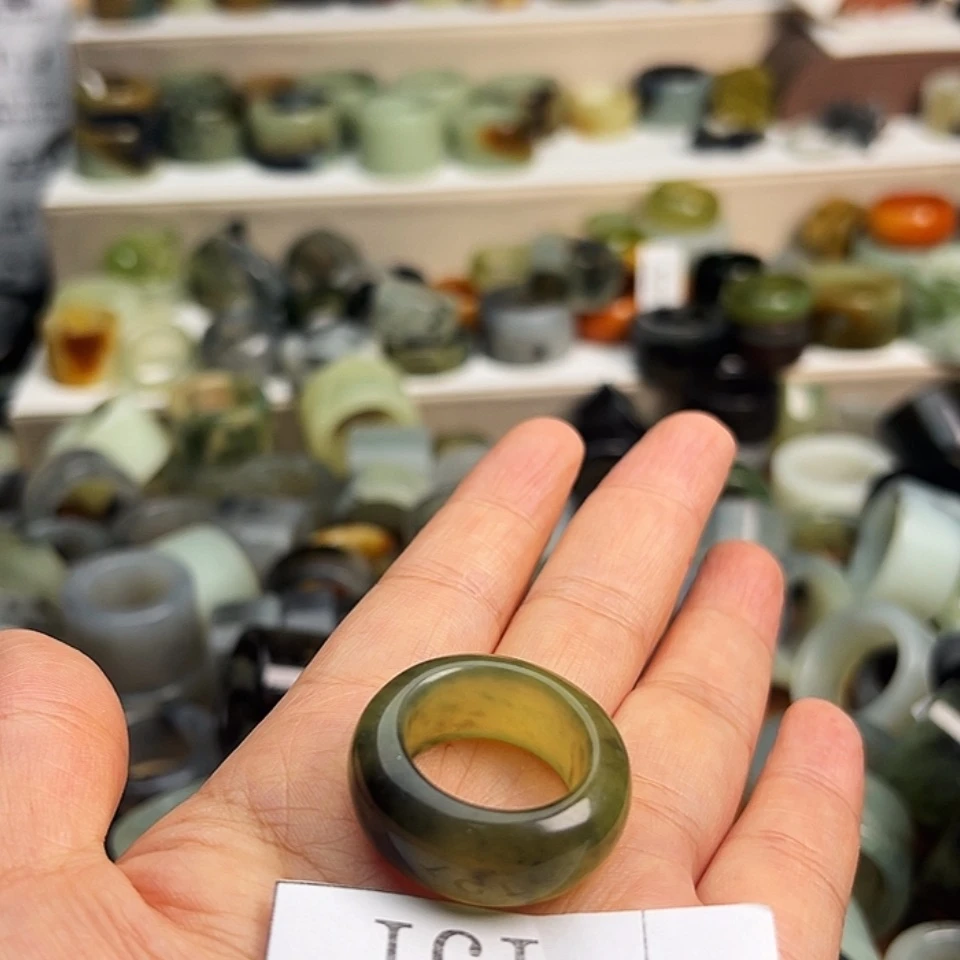 【闪购商品】未镶嵌蛇纹石玉戒指心**水