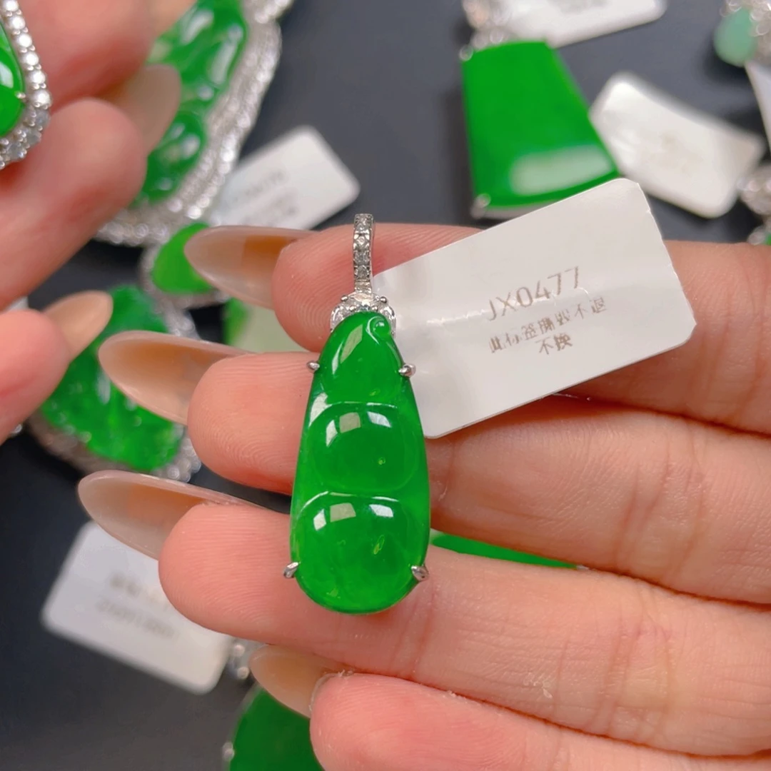 【闪购商品】银S925镶嵌翡翠耳钉正*呀翡翠