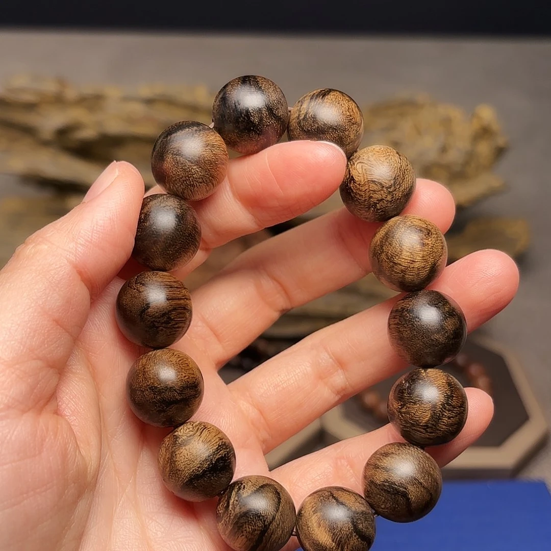 手串沉香越南芽庄黄棋楠瘤疤1.6
