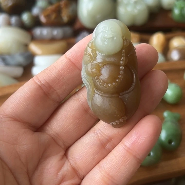 颈饰未镶嵌和田玉烨*