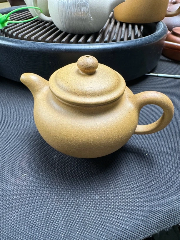 紫砂壶黄金段掇只150cc