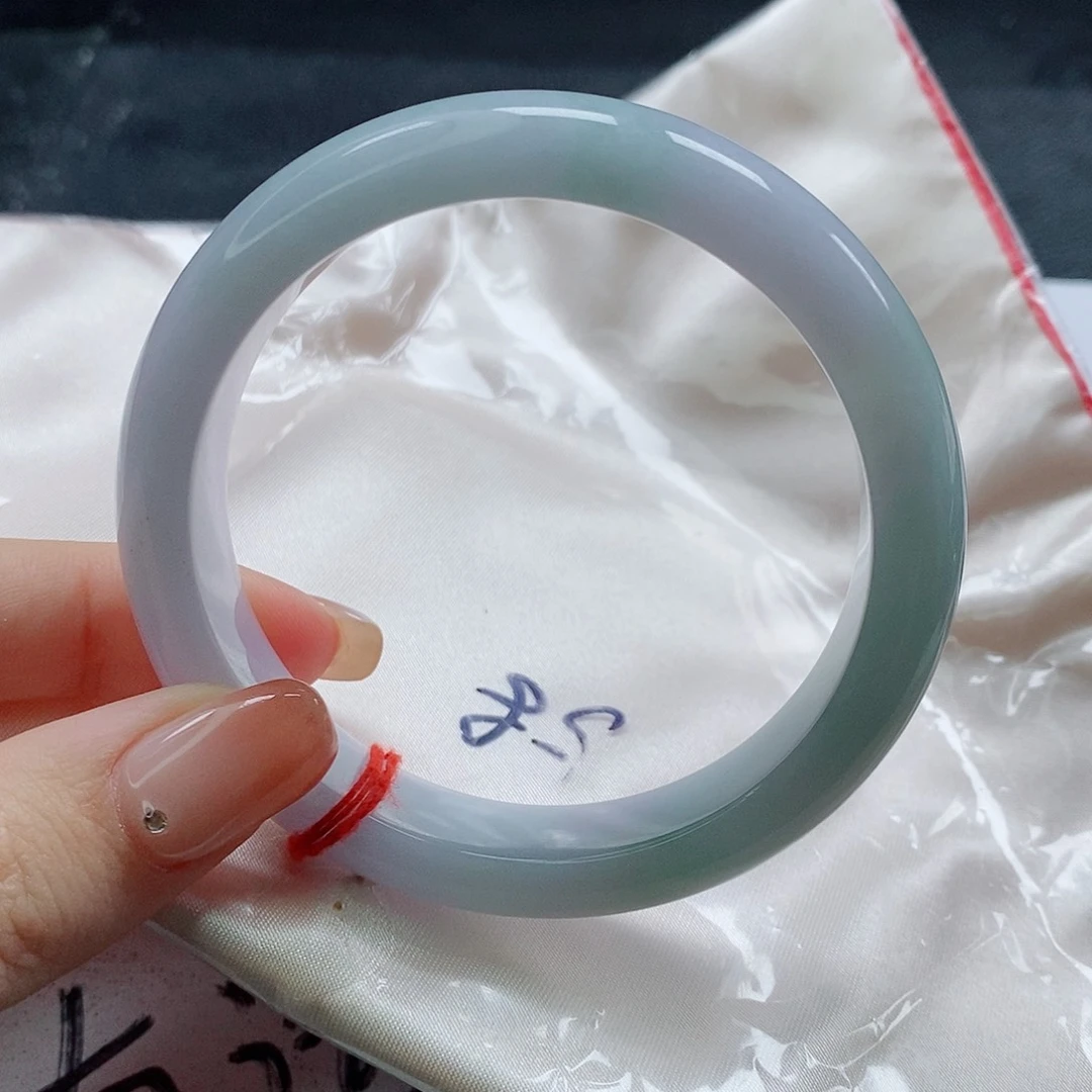 【闪购商品】未镶嵌手镯翡翠536号