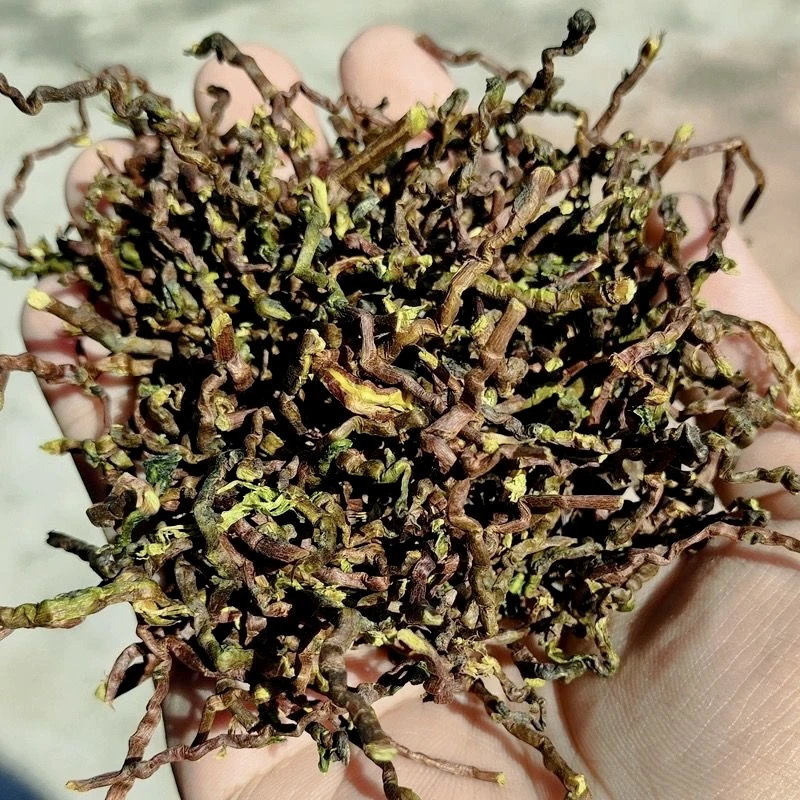纯手工新茶挑的茶梗