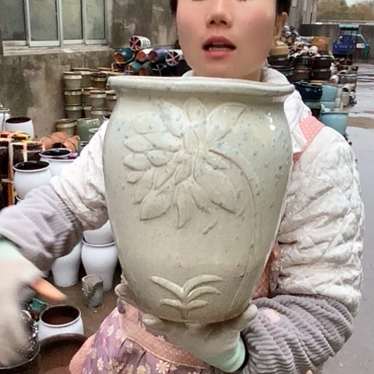 紫砂花盆瑕疵瑕疵口20高25