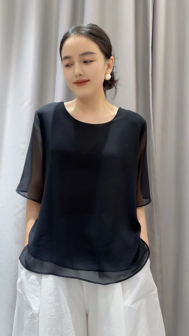 2025华姐推荐简约显瘦气质纯色洋气设计感女士半袖