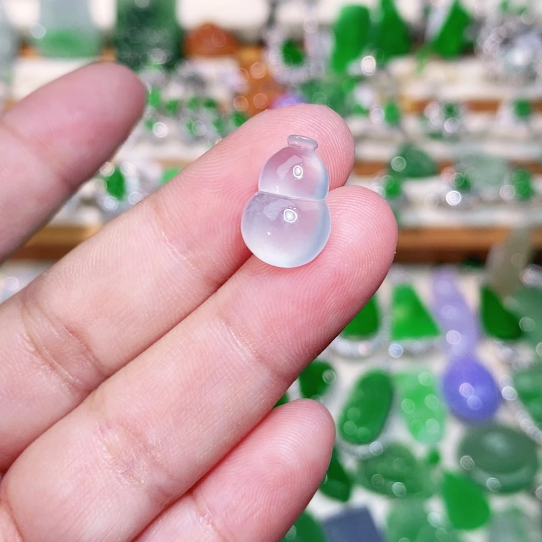 【闪购商品】未镶嵌挂件翡翠裸石