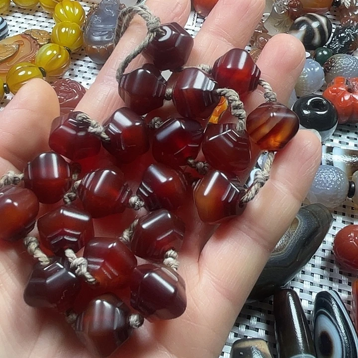 玛瑙/玉髓未镶嵌挂件