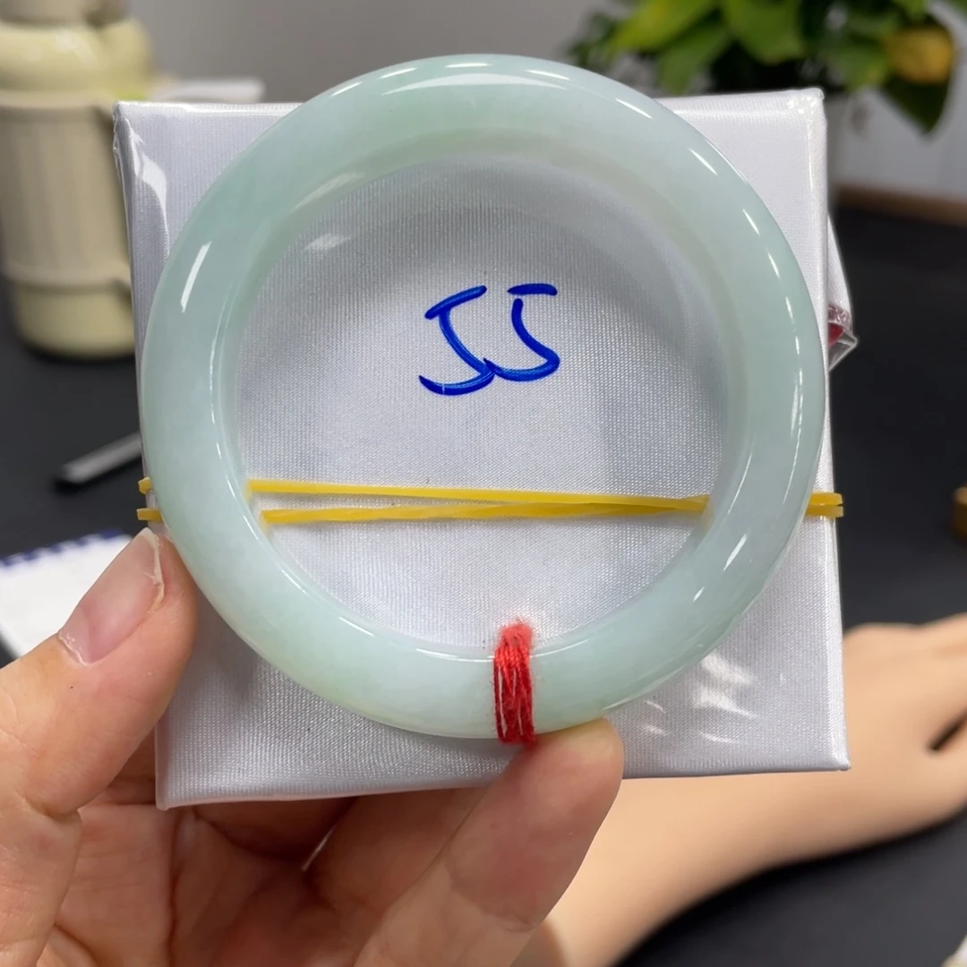 翡翠未镶嵌手镯翡翠