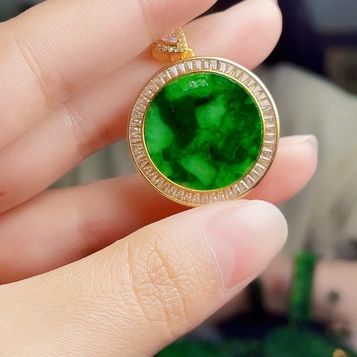 翡翠银S925镶嵌颈饰多样性