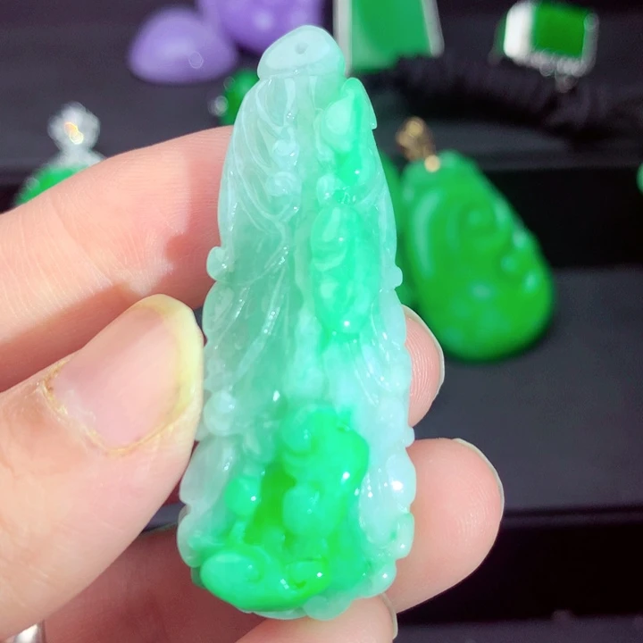 翡翠未镶嵌吊坠(不含链)