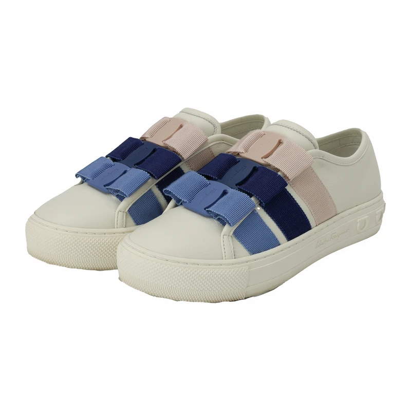 FERRAGAMO/菲拉格慕 女士透气真皮板鞋030152 753376