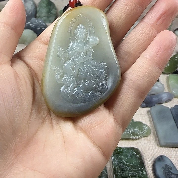 和田玉未镶嵌颈饰