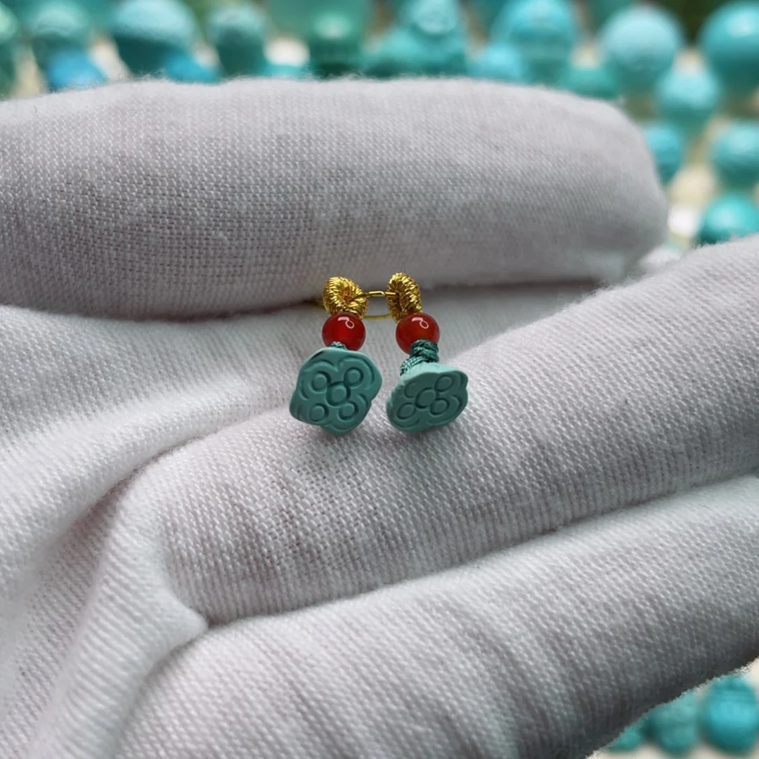 南红玛瑙颈饰未镶嵌