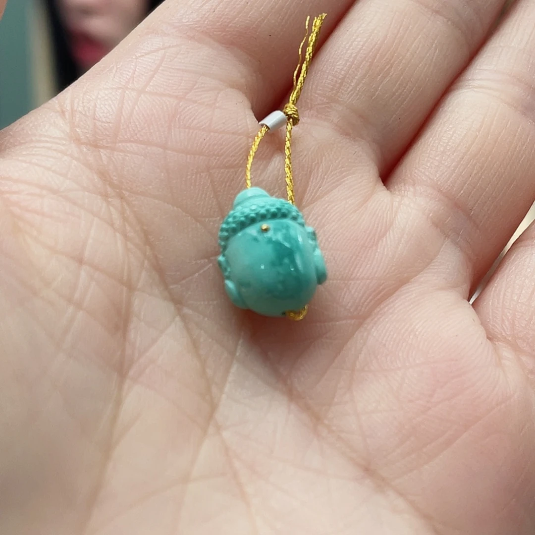 绿松石颈饰未镶嵌